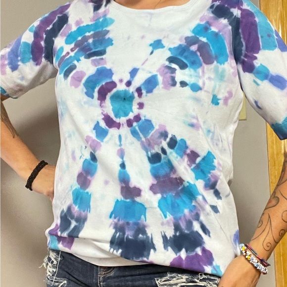 JRSDesignsltd Tops - Tye dye t-shirt